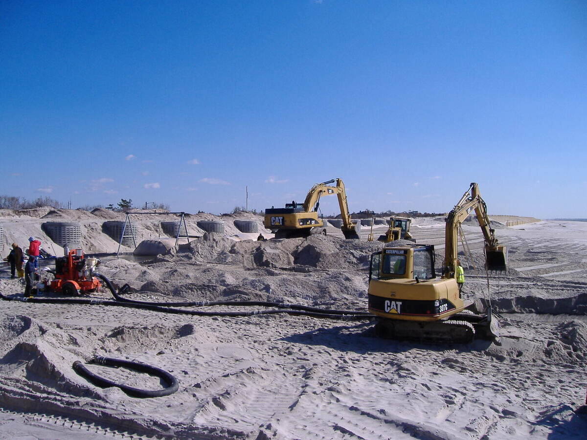 Mass excavation and earthwork with heavy equipment