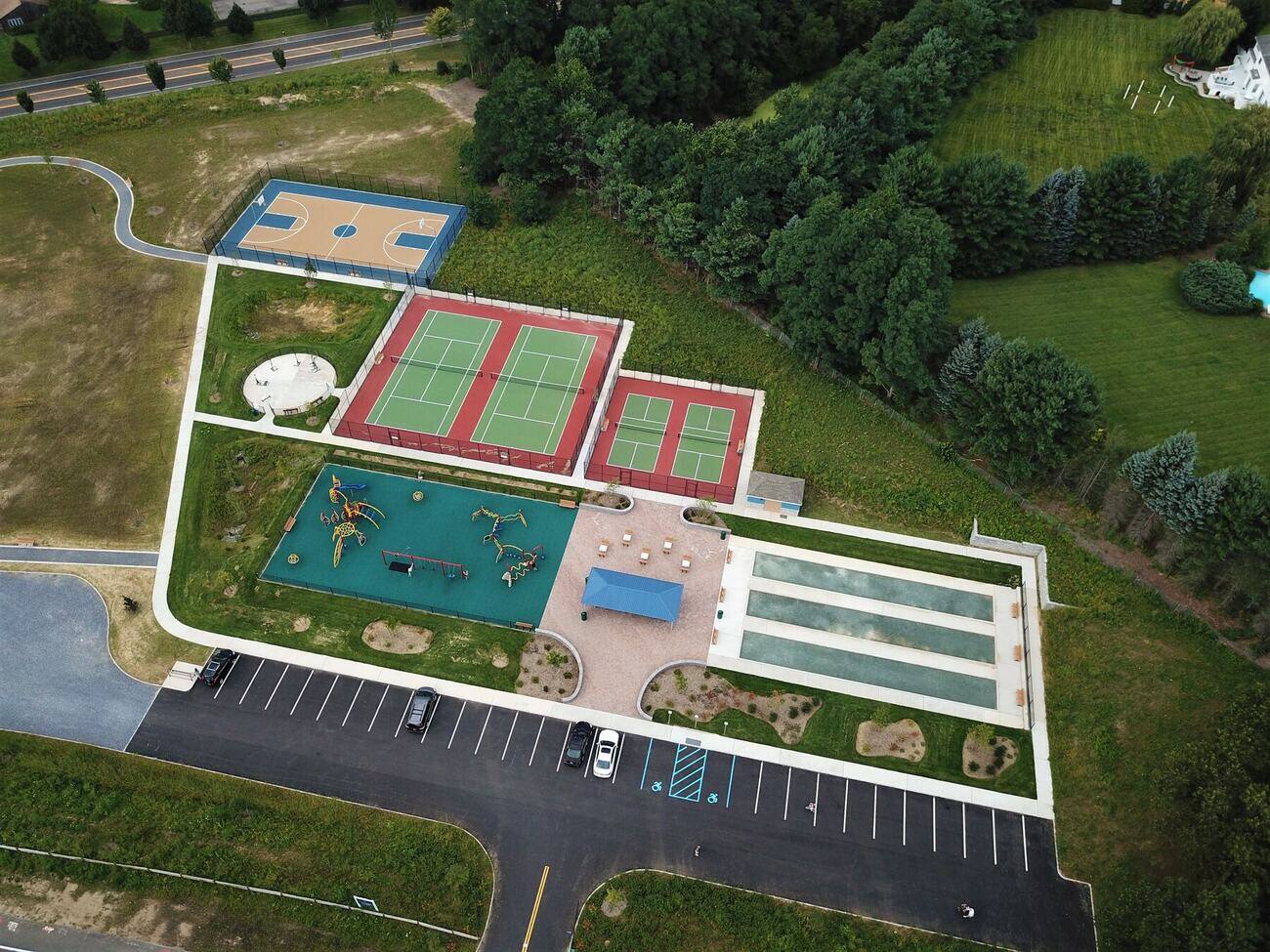 Sweet Hollow Park courts and playground